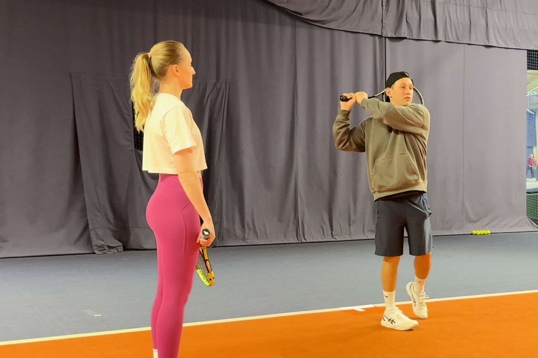 Teaching a Beginner How to Hit a Double Handed Backhand